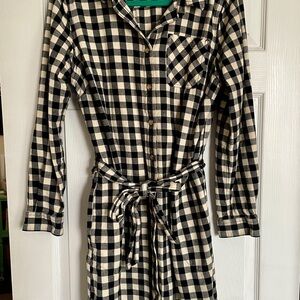 Duluth Trading Co. flannel shirtdress - M/buffalo check black & cream